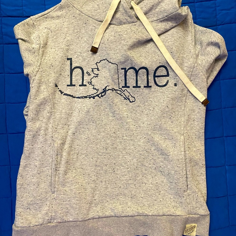 Tasseled Rags “home” hoodie XL